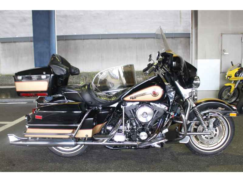 Harley-Davidson FLHTC Sidecar 2018