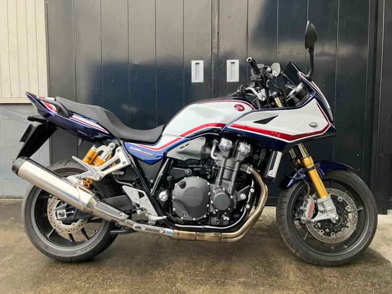 Honda CB1300 Super Boldor 2023