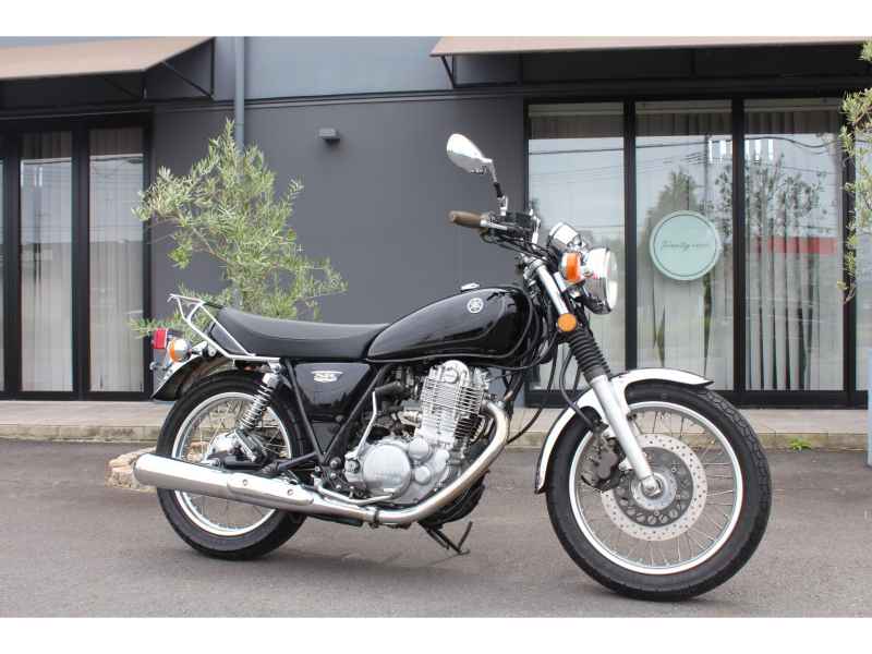 Yamaha SR400 2016