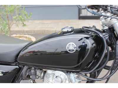 Yamaha SR400 2016