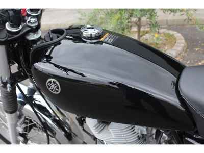 Yamaha SR400 2019