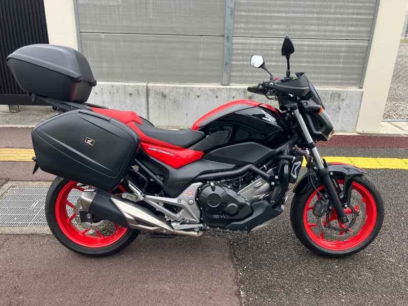 Honda NC750S 2016