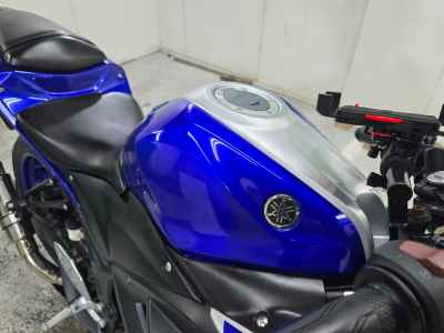 Yamaha YZF-R25 2015