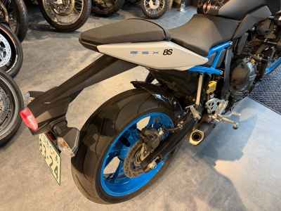 Suzuki GSX-8S 2023