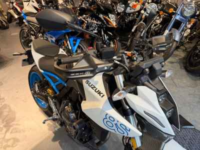 Suzuki GSX-8S 2023