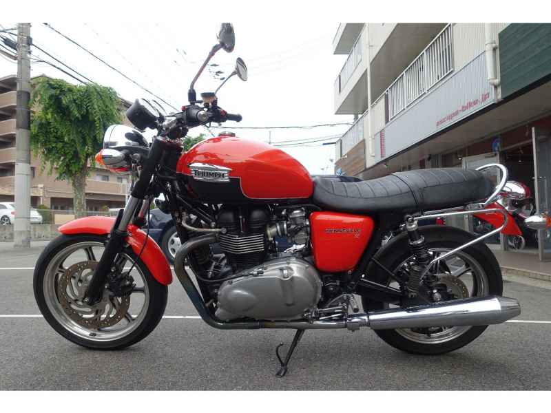 Triumph Bonneville SE 2012