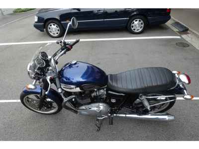Triumph Bonneville SE 2010