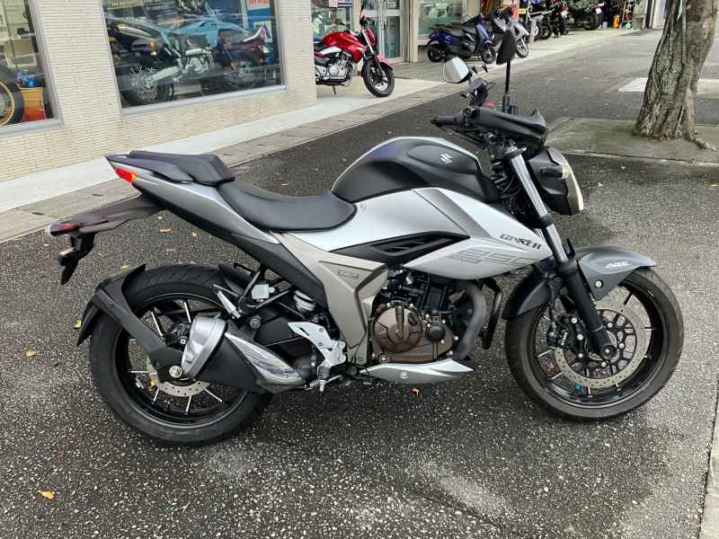 Suzuki Gixxer 250SF