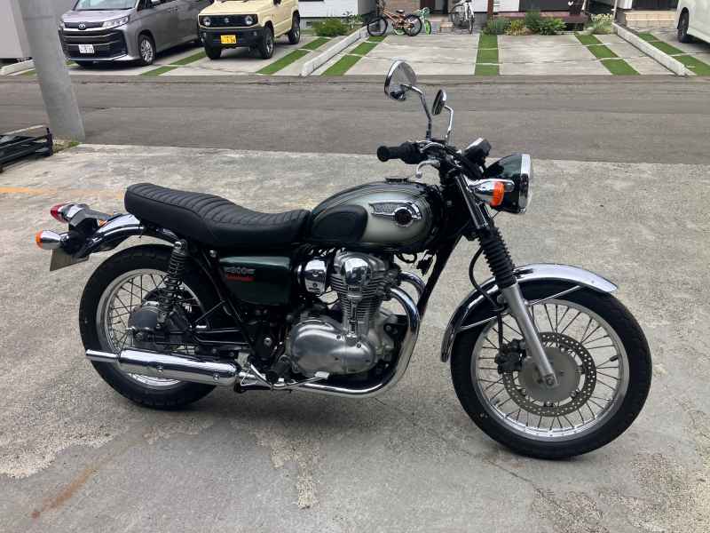 Kawasaki W800 2011