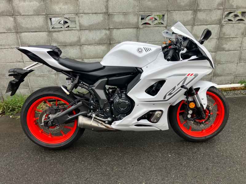 Yamaha YZF-R7 2023