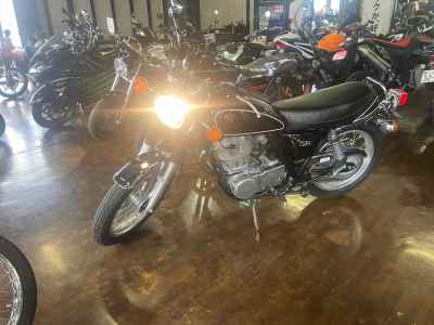 Yamaha SR400 2010