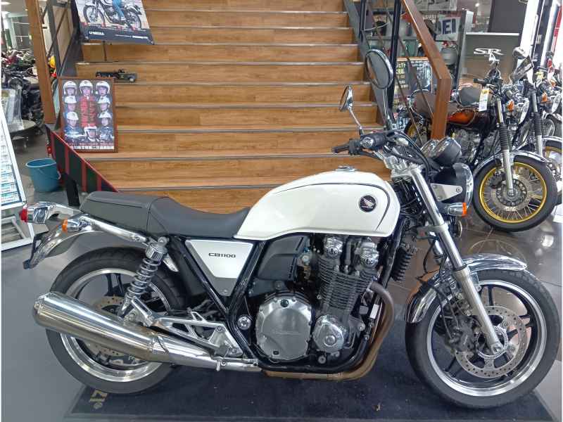Honda CB1100 2011
