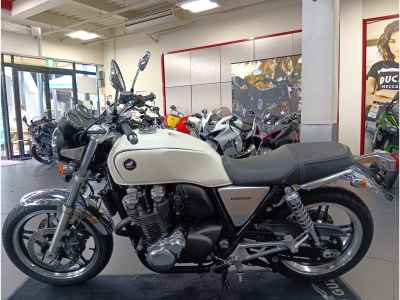 Honda CB1100 2011