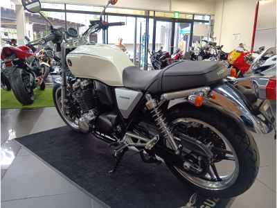 Honda CB1100 2011