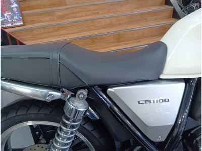 Honda CB1100 2011