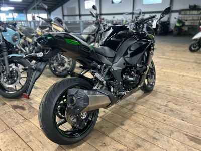 Kawasaki Ninja 1000SX 2023