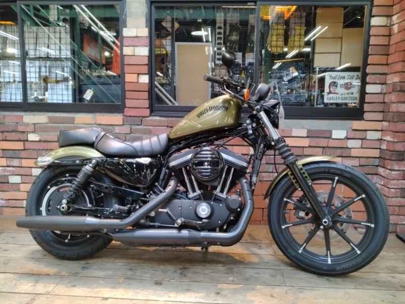 Harley-Davidson Sportster Iron XL883N 2016