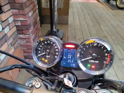 Kawasaki Z900RS 2022