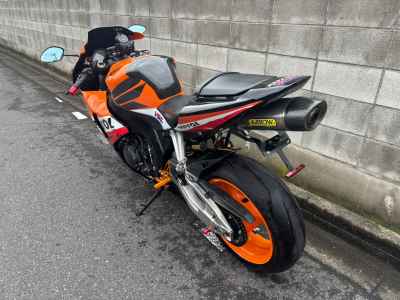 Honda CBR1000RR 2006