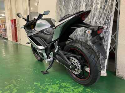 Yamaha YZF-R25 2020