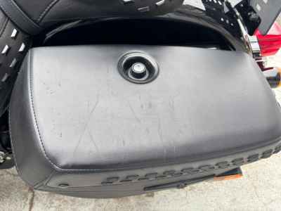Harley-Davidson Heritage FLHCS1870 2023