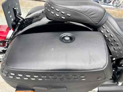 Harley-Davidson Heritage FLHCS1870 2023