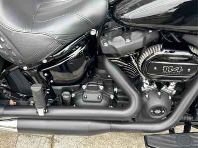 Harley-Davidson Heritage FLHCS1870 2023