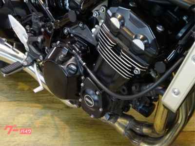 Kawasaki Z900RS 2023