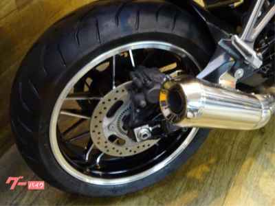 Kawasaki Z900RS 2023