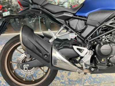 Honda CB250R 2019