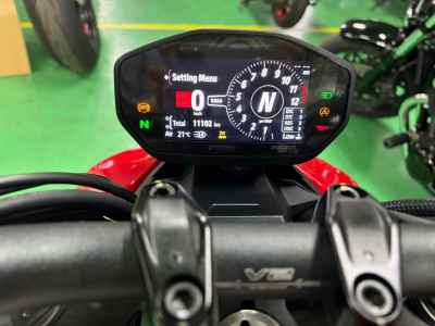 Ducati Streetfighter V2 2022