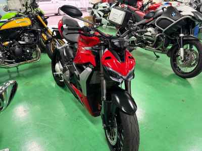 Ducati Streetfighter V2 2022