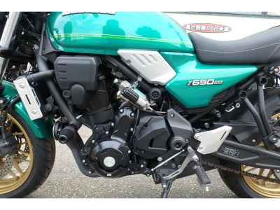 Kawasaki Z650RS 2022