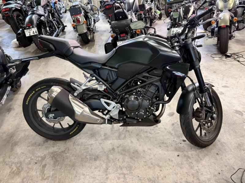 Honda CB250R