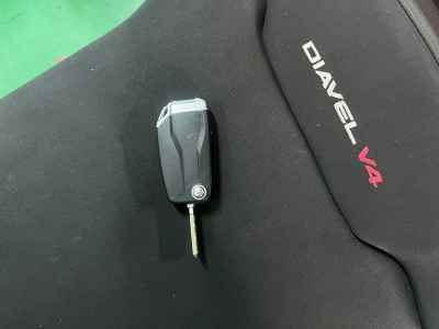 Ducati Diavel V4 2023