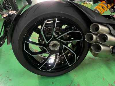 Ducati Diavel V4 2023