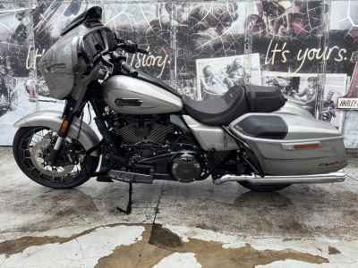 Harley-Davidson Street Glide FLHXSE1800 2024