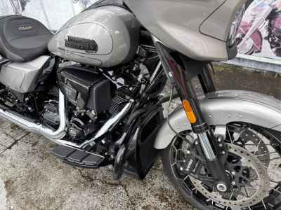 Harley-Davidson Street Glide FLHXSE1800 2024