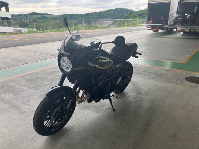 Kawasaki Z900RS Cafe 2024