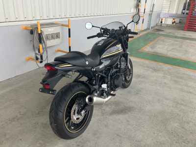 Kawasaki Z900RS Cafe 2024