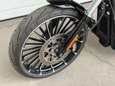Harley-Davidson Breakout FXBR1750 2024