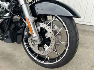 Harley-Davidson Road Glide FLTRXS1870 2021