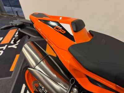 KTM 890 Duke GP 2023