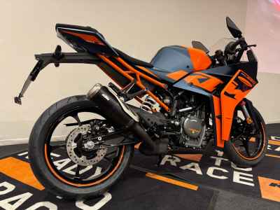 KTM RC 390 2022