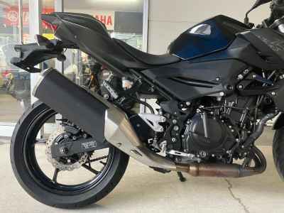 Kawasaki Z400 2021