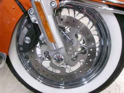 Harley-Davidson FLHFB Glide 2023