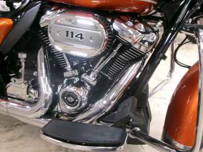 Harley-Davidson FLHFB Glide 2023