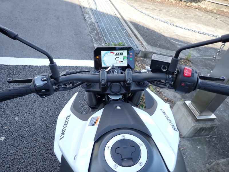Suzuki GSX-8S 2023