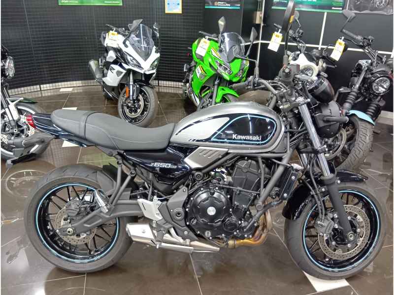 Kawasaki Z650RS 2024