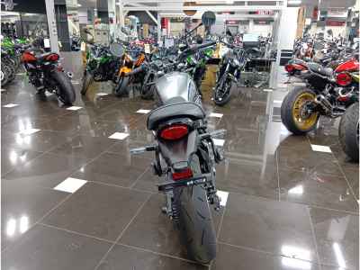 Kawasaki Z650RS 2024